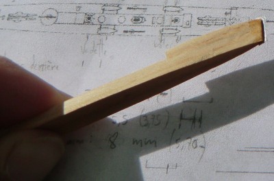 added a razor blade at the bow before more sanding