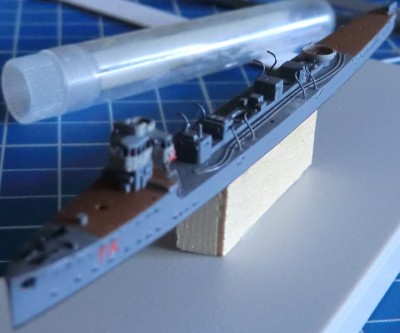 kaba_38.jpg (100.72 KiB) Viewed 12409 times Davits made with metallic wire (bike brake cable)