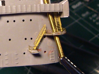Here again, side mount, no corner stanchion, and the obvious finger damage. All to be replaced