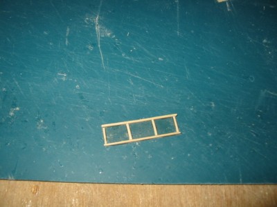 complete window frame, a little amount of glue is importanat!