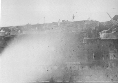 Shokaku damage, port aft, post Santa Cruz, Gakken dlx vol, p180 crop.jpg (133.36 KiB) Viewed 2351 times Shokaku damage, port aft, post Santa Cruz, Gakken dlx vol, p180 crop.jpg