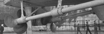 DD536Props2-26Dec56.jpg