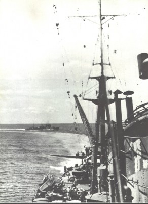 Hatsuyuki (probably) from Aoba Oct 11, 1942small.jpg