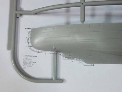 Curve of forward cutup of stern casting is going inward comparing with AOTS Warspite drawing. Also second cutup is starting with more sharply pointed corner than it should be.
