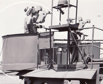 DD474x11-24Jul43 crop4a 10 x 8.2 low res.jpg