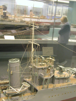 Glasgow Transport Museum HMS Veteran 1919 05.jpg