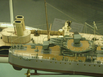 Glasgow Transport Museum HMS Veteran 1919 09.jpg
