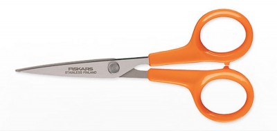 fiskars-needlework-scissors.jpg
