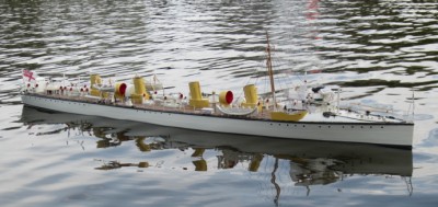 HMS Virago at 1/48th scale.