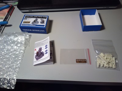 2013-04-04-0372.jpg (310.05 KiB) Viewed 2849 times How everything comes out of the box, including the bubble wrap.