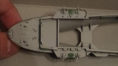 Top-down forward hull. The blobs of putty in the gun tubs are attempts to hide the sink marks.
