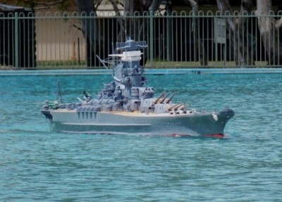 boat pix 880a2.jpg
