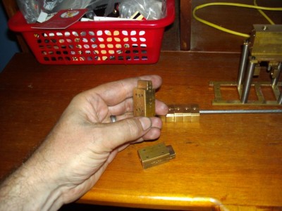 The piston valve block