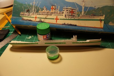 i am taking the art box as example for the color, this light green seems to match