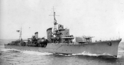 Harusame, after refit, 11-1943 at Uraga, alt.jpg