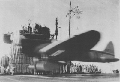 Kaga-D3A1 takeoff 2nd wave, 12-7-1941.jpg