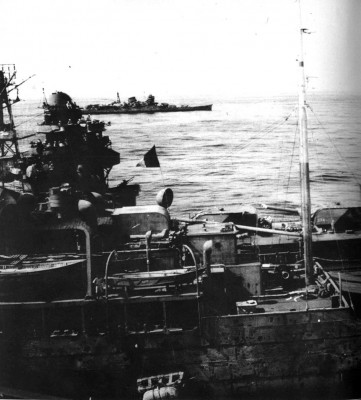 Kokuyo Maru aft superstructure close-up June, 1944, alt crop small.jpg