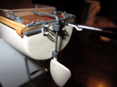 The four eye rings were fitted on the two mounting plates previously installed.