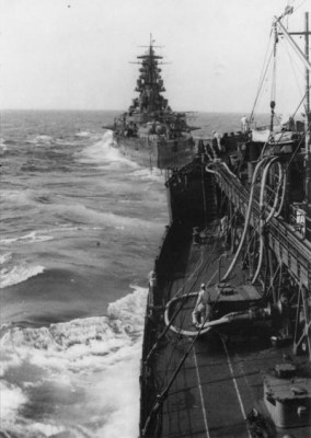 Kyokuto Maru refueling Hiei, June 7, 1942.jpg