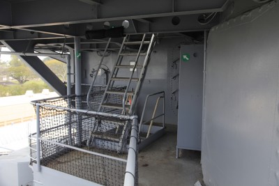 port ladders_6166.jpg