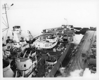 BB62 After Mk. 13 FC Radar on Rangefinder - 1944 (Medium).jpg