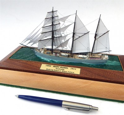 Mary Isabel Port side  (Large).JPG