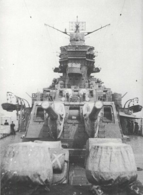 Mogami bow and main 20cm battery looking aft, April 1943.jpg