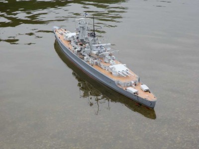 08_Graf Spee Modell 1937 Jürgen Waldmann .JPG