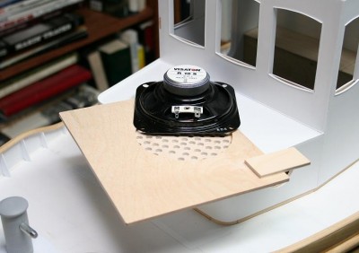 o_0466.jpg (40.99 KiB) Viewed 2019 times Wheelhouse floor & speaker.