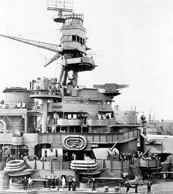 BB-38 1942.03.02 013838.jpg