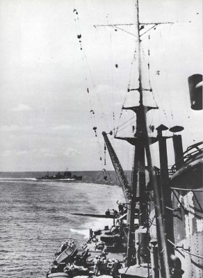 Aoba looking aft at Fubuki (possibly) Oct 11, 1942, Nihon no Gunkan v #6.jpg