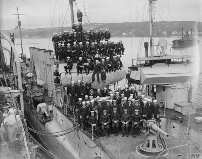 Crew Photo USS Jarivs