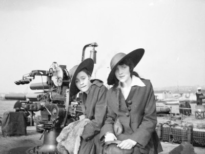 British Ladies visiting a RN Destroyer!