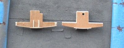 Original (Shinkoku ) version left, new (Kenyo) on right.JPG
