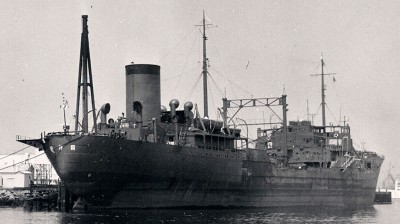 Kokuyo Maru, May 27, 1941 at San Pedro #3 crop.jpg