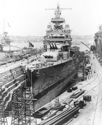 CA-33 1942.12 0403308.jpg