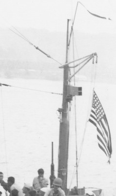 zDD459x11mainmast-15Sep42.jpg