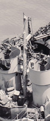 zDD491x19mainmast-22May44.jpg