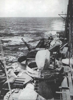 Kumano midsection, August 1942.jpg